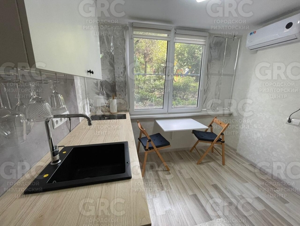 
  Продается 1-комн. квартира, 18 м², Бытха ул, д. 45
. Фото 7.