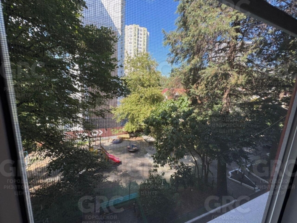 
  Продается 2-комн. квартира, 51 м², Невская ул, д. 21а
. Фото 9.