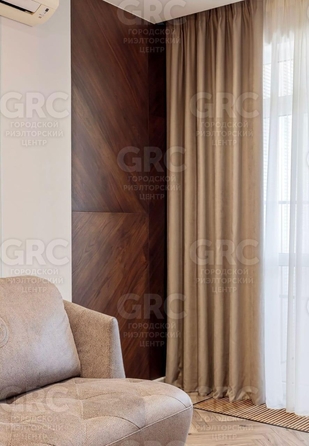 
  Продается 4-комн. квартира, 114 м², Горького ул, д. 87
. Фото 8.