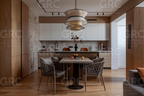 
  Продается 1-комн. квартира, 62 м², Клубничная ул, д. 32
. Фото 5.