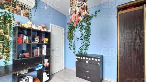 
  Продается 4-комн. квартира, 86.6 м², Глазунова ул, д. 8
. Фото 5.