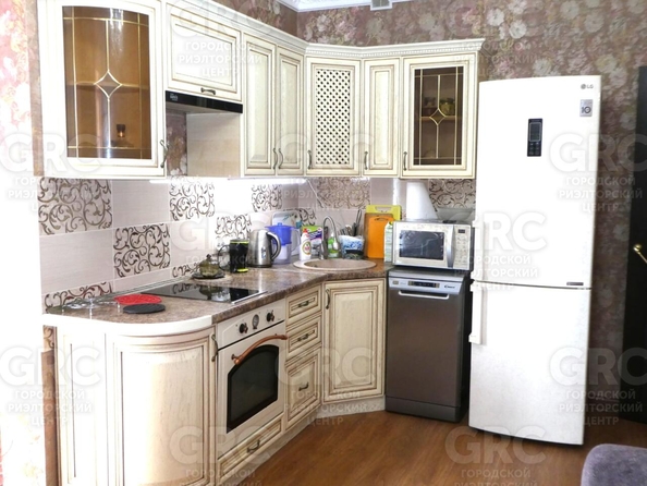 
  Продается 2-комн. квартира, 59 м², Цюрупы ул, д. 32
. Фото 11.