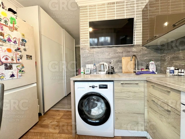 
  Продается 2-комн. квартира, 40 м², Крымская ул, д. 26
. Фото 2.