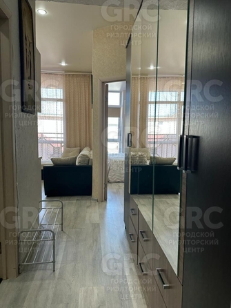 
  Продается 1-комн. квартира, 36 м², Виноградная ул
. Фото 2.