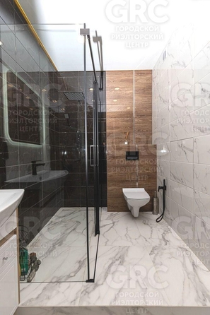 
  Продается 2-комн. квартира, 45 м², Гастелло ул, д. 27Б
. Фото 9.