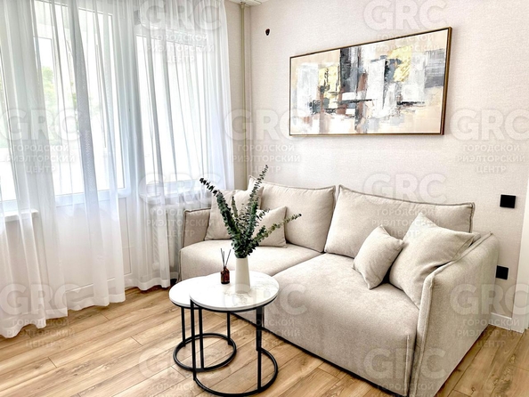 
  Продается 2-комн. квартира, 45 м², Донская ул, д. 38
. Фото 3.