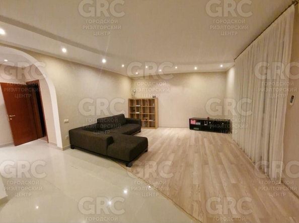 
  Продается 3-комн. квартира, 120 м², Рахманинова пер, д. 26
. Фото 5.