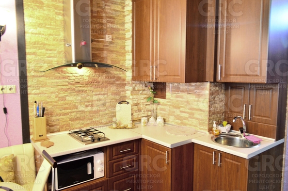 
  Продается 1-комн. квартира, 35 м², Вишневая ул, д. 10/5
. Фото 4.