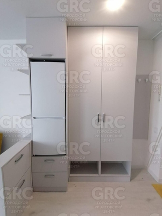 
  Продается 1-комн. квартира, 26 м², Дагомысская ул, д. 27
. Фото 3.