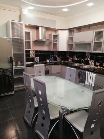 
  Продается 3-комн. квартира, 88 м², Ленина ул, д. 153
. Фото 4.