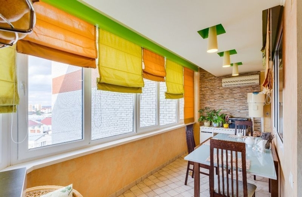 
  Продается 2-комн. квартира, 83 м², Лазурная ул, д. 18
. Фото 8.