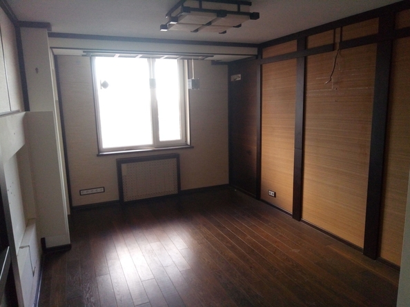 
  Продается 3-комн. квартира, 90 м², Астраханская ул, д. 102Б
. Фото 5.