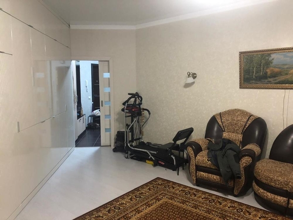 
  Продается 1-комн. квартира, 59 м², Промышленная ул, д. 2
. Фото 2.