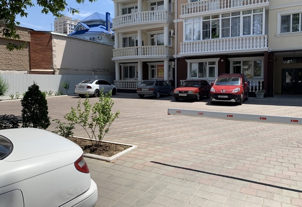 
  Продается 3-комн. квартира, 150 м², Крымская ул, д. 38
. Фото 1.