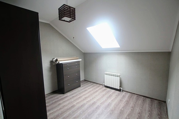 
  Продается 3-комн. квартира, 100 м², Крымская ул, д. 248
. Фото 3.