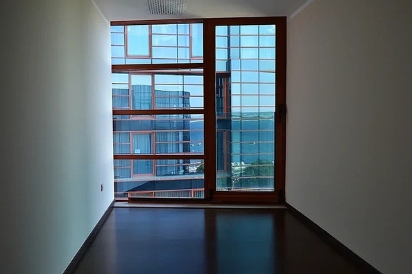 
  Продается 2-комн. квартира, 152 м², Революции пр-кт, д. 3
. Фото 3.