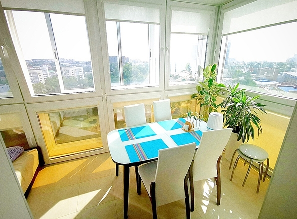 
  Продается 3-комн. квартира, 101 м², Кирова ул, д. 84
. Фото 4.