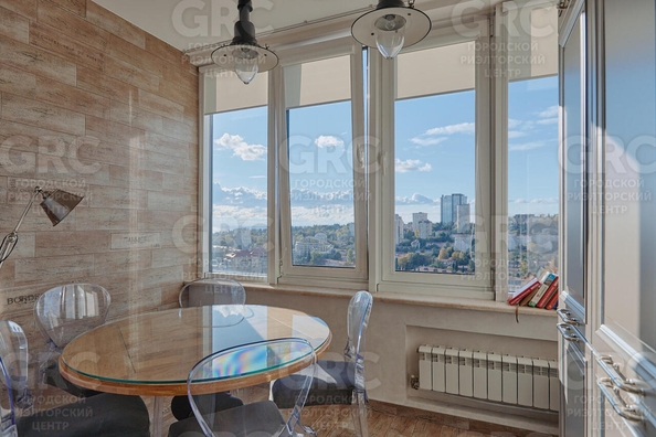 
  Продается 4-комн. квартира, 155 м², Юных Ленинцев ул, д. 10
. Фото 11.