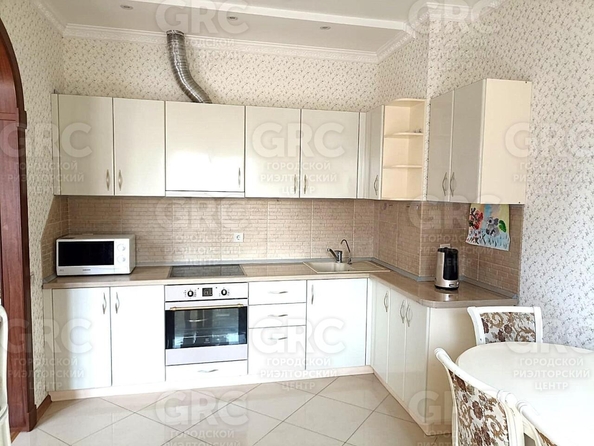 
  Продается 2-комн. квартира, 67 м², Параллельная ул
. Фото 5.