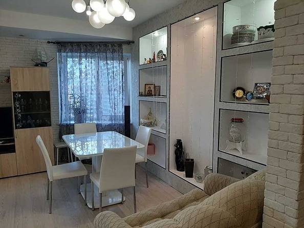 
  Продается 3-комн. квартира, 72 м², Владимирская ул, д. 160к3
. Фото 2.