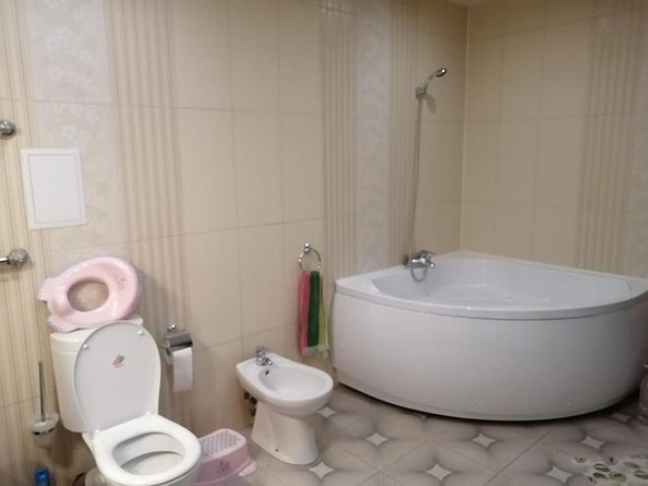 
  Продается 1-комн. квартира, 69 м², Ленина ул, д. 195
. Фото 6.