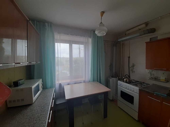 
  Продается 2-комн. квартира, 47 м², Мира ул, д. 6
. Фото 5.