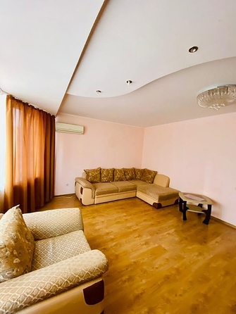 
  Продается 1-комн. квартира, 51 м², Лазурная ул, д. 18
. Фото 7.