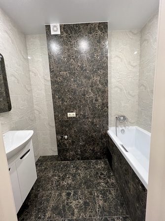 
  Продается 2-комн. квартира, 73 м², Ленина ул, д. 183
. Фото 5.