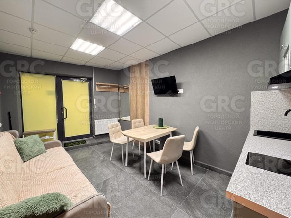 
  Продается 4-комнатный апартамент, 134 м², Дагомысский пер, д. 18
. Фото 23.