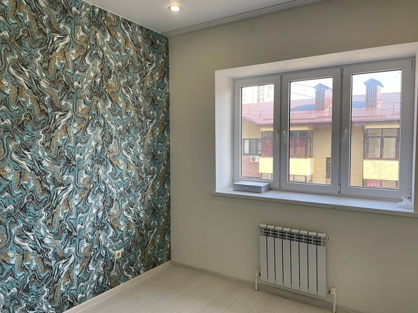 
  Продается 2-комн. квартира, 55 м², Ленина ул, д. 180к1
. Фото 9.