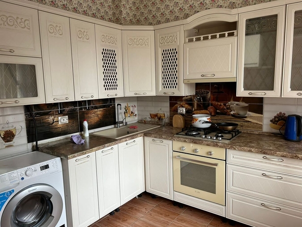 
  Продается 2-комн. квартира, 73 м², Крымская ул, д. 246
. Фото 6.