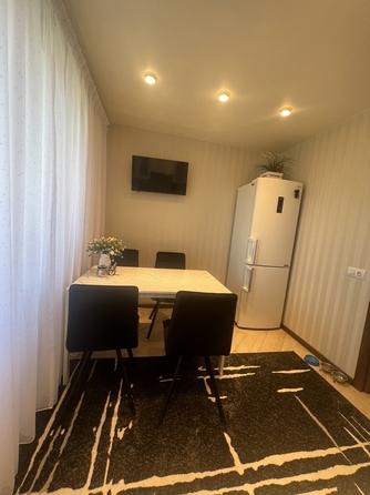 
  Продается 2-комн. квартира, 59 м², Ленина ул, д. 187
. Фото 1.