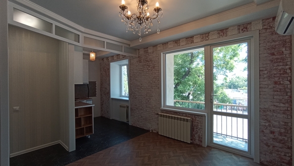 
  Продается 1-комн. квартира, 30 м², Крымская ул, д. 81
. Фото 2.
