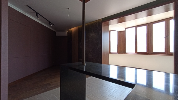 
  Продается 2-комн. квартира, 74 м², Владимирская ул, д. 55к8
. Фото 4.