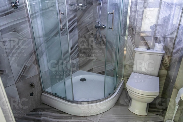 
  Продается 2-комн. квартира, 55.9 м², Орджоникидзе ул, д. 24/2
. Фото 26.