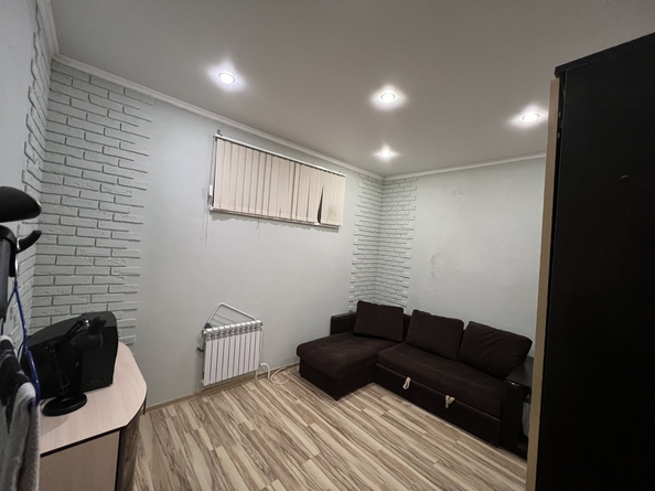 
  Продается 1-комн. квартира, 29 м², Воина Шембелиди ул
. Фото 6.
