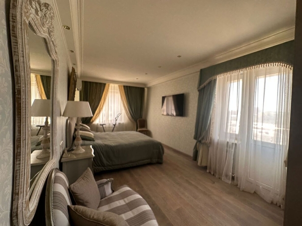 
  Продается 3-комн. квартира, 160 м², Горького ул, д. 2Б
. Фото 8.