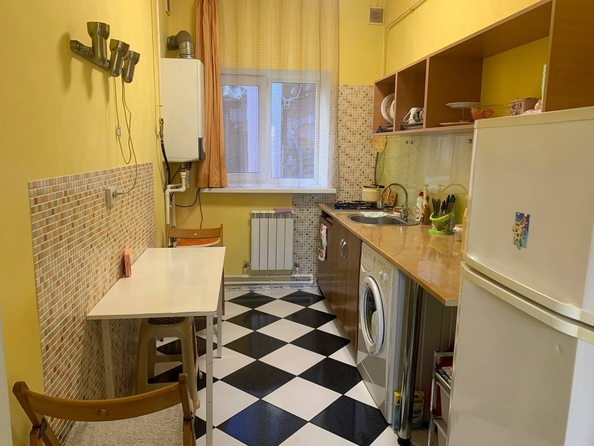 
  Продается 4-комн. квартира, 120 м², Кирова ул, д. 76
. Фото 1.