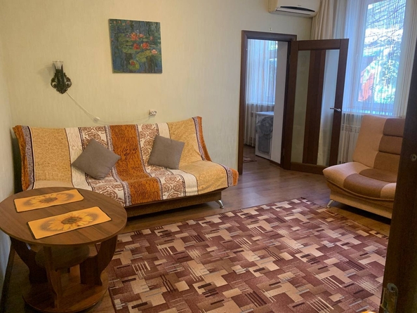 
  Продается 4-комн. квартира, 120 м², Кирова ул, д. 76
. Фото 4.