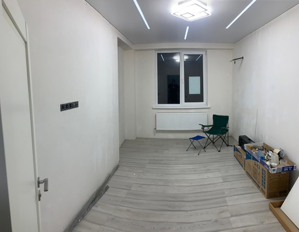 
  Продается 3-комн. квартира, 73 м², Западная ул, д. 15
. Фото 8.