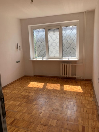 
  Продается 4-комн. квартира, 62 м², Новороссийская ул, д. 308
. Фото 3.