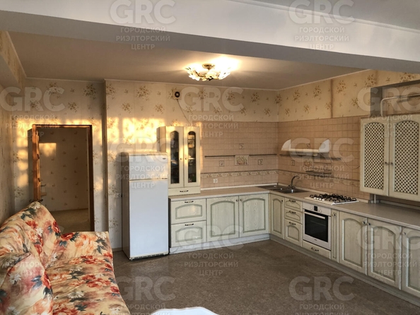 
  Продается 3-комн. квартира, 117 м², Дмитриевой ул, д. 13/1
. Фото 3.