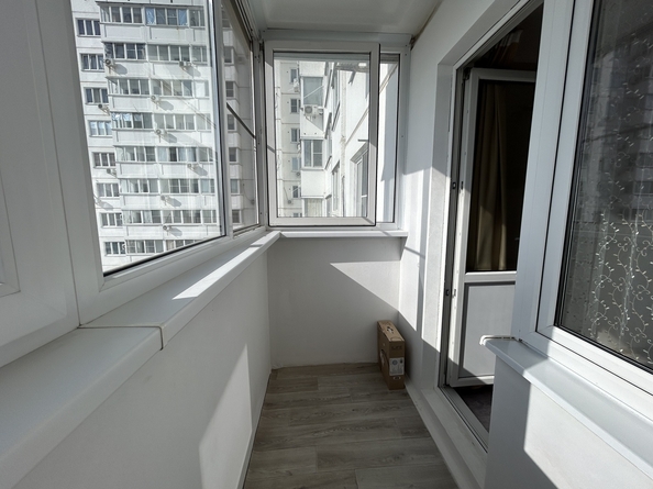 
  Продается 1-комн. квартира, 39 м², Ленина ул, д. 233
. Фото 7.
