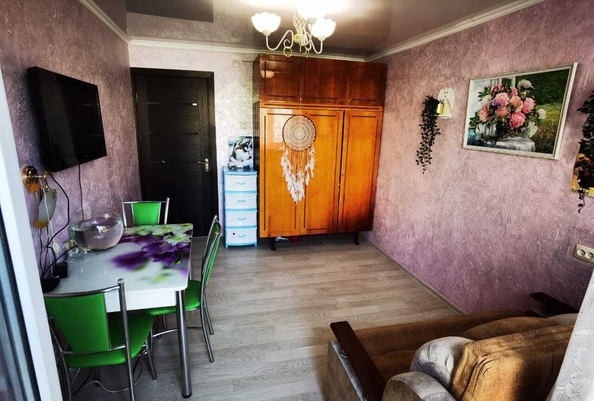 
  Продается 2-комн. квартира, 47 м², Крымская ул, д. 218
. Фото 4.