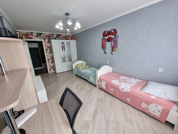 
  Продается 2-комн. квартира, 62 м², Ленина ул, д. 196
. Фото 14.