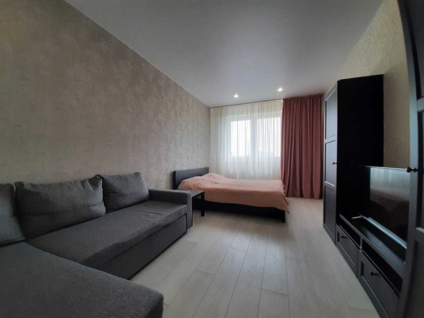 
  Продается 1-комн. квартира, 40 м², Верхняя дорога ул, д. 151к2
. Фото 5.