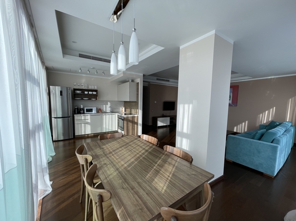 
  Продается 3-комн. квартира, 108 м², Революции пр-кт, д. 3
. Фото 3.