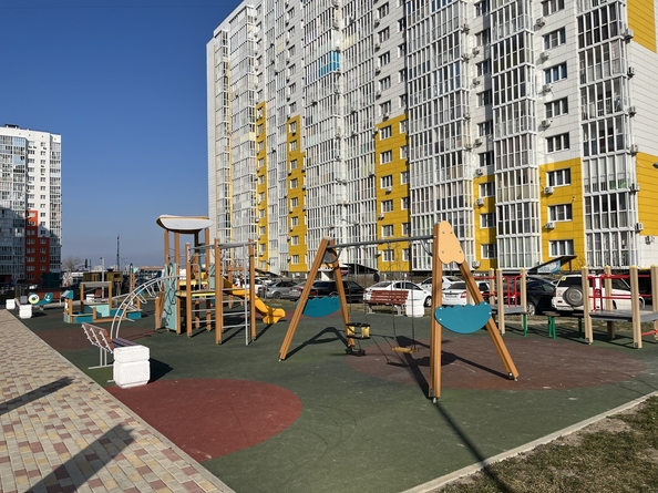 
  Продается 2-комн. квартира, 65 м², Адмирала Пустошкина ул, д. 22к10
. Фото 3.