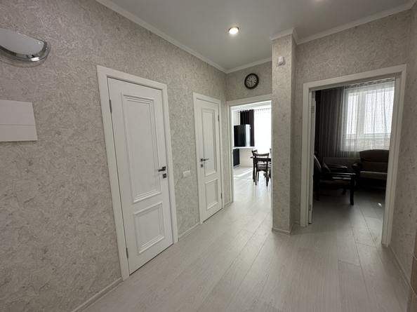 
  Продается 2-комн. квартира, 70 м², Таманская ул, д. 121к10
. Фото 9.