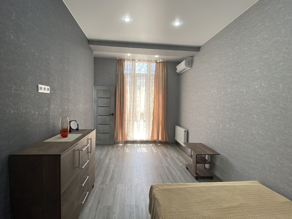 
  Продается 1-комн. квартира, 38 м², Невская ул, д. 2
. Фото 5.